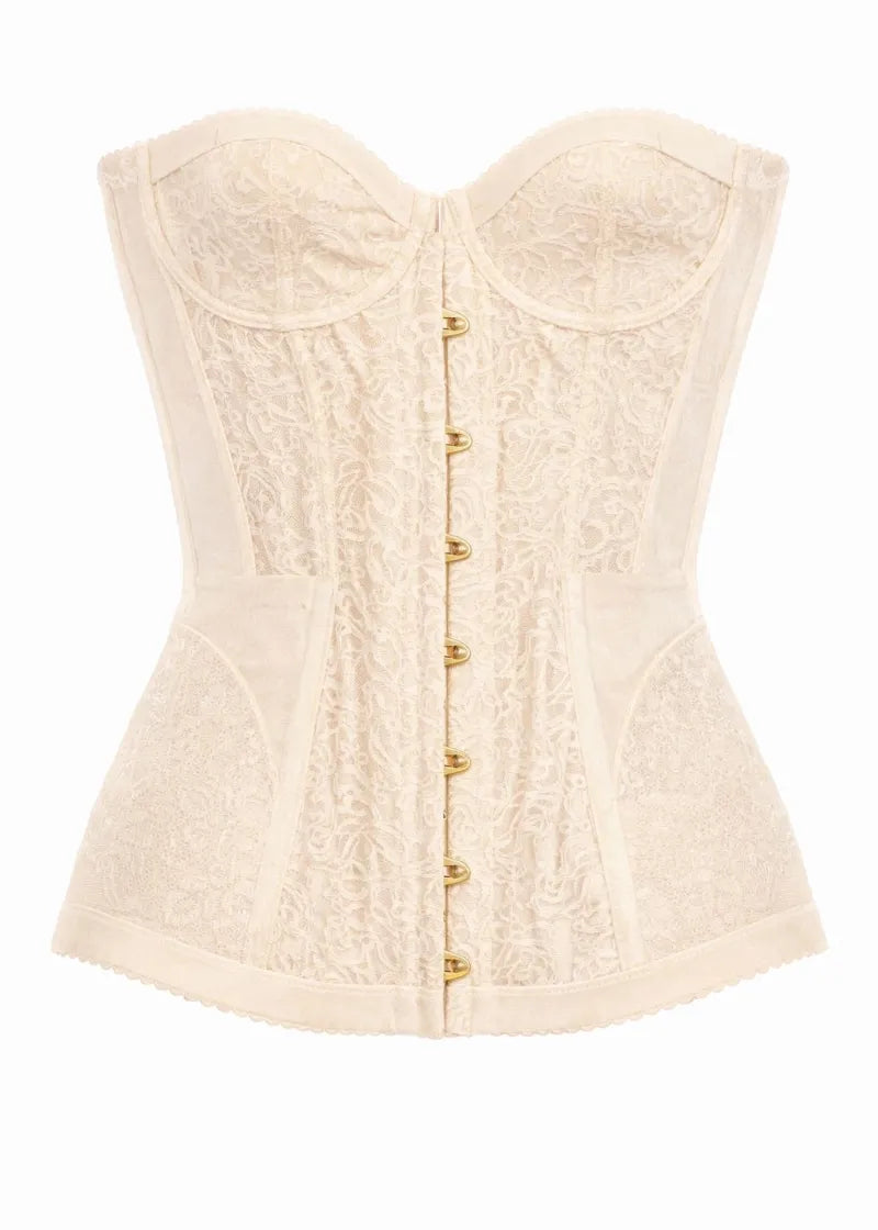 דגם יעל - מחוך תחרה שמנת מחטב עם הדגשה נשית