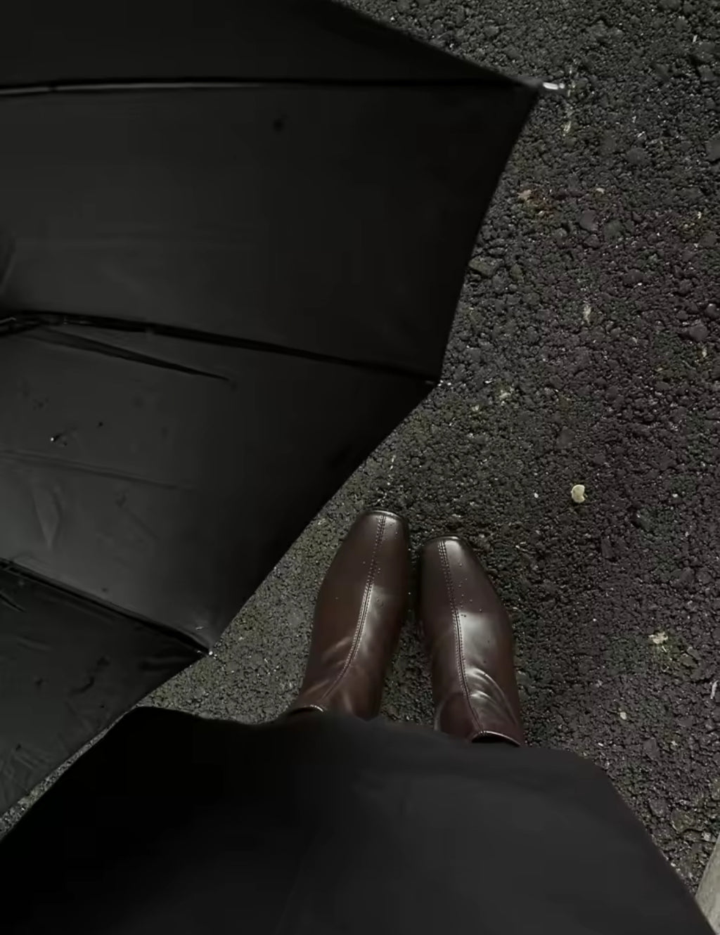 מגפי קרלה – עקב עבה ונוחות אלגנטית