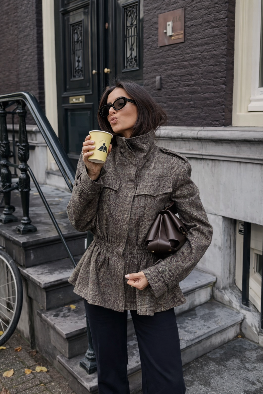 דגם מירי - סט מחויט לנשים עם נוכחות