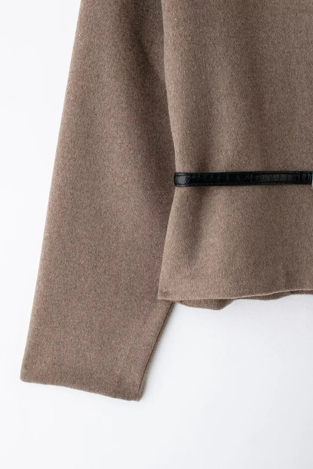 ג'קט סליב עם חגורה - נעמה