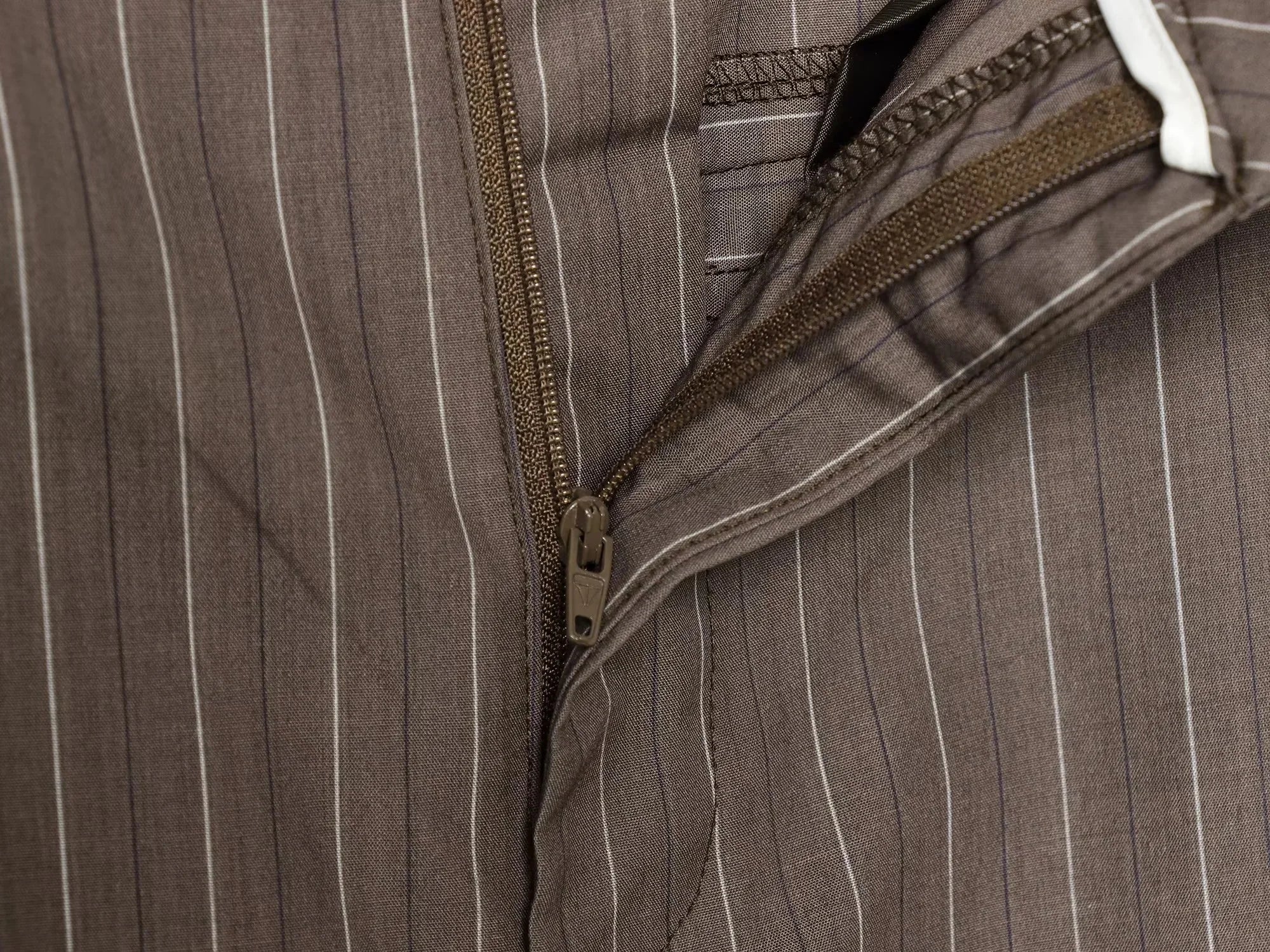 סט הילה - פסים חומים