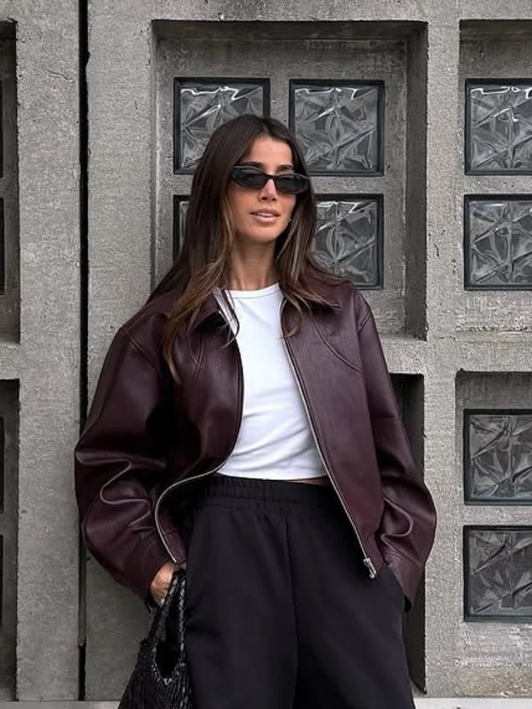 ג’קט אלמה – יין עמוק עם שיק אירופאי