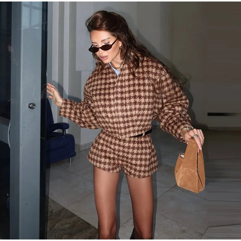 סט רון – זיפר ומכנס קצר משובץ