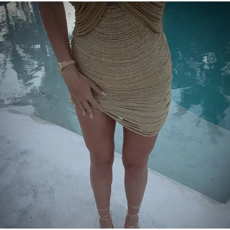 דגם ג'וליה - שמלת גולדן גב פתוח