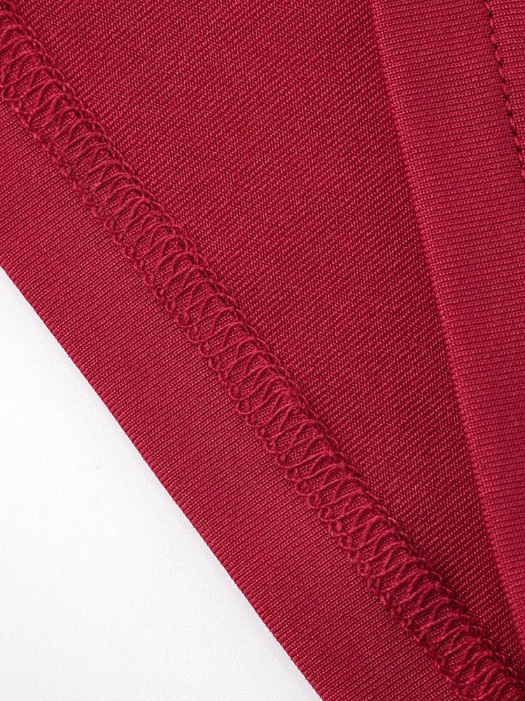 דגם זוהר - שמלת מקסי צווארון הולטר עם שסע קדמי בגזרה מחטבת