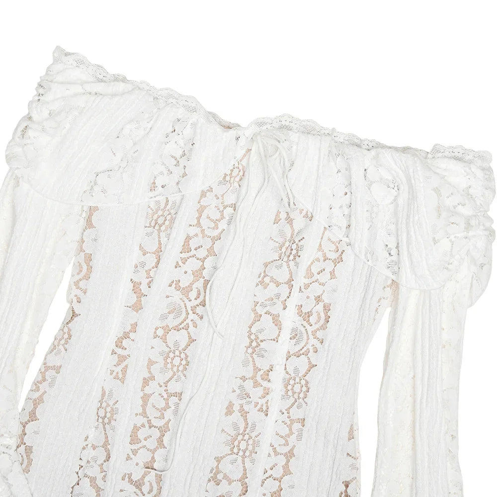 שמלת קלואי – אלגנטיות חושנית ומלאת נוכחות