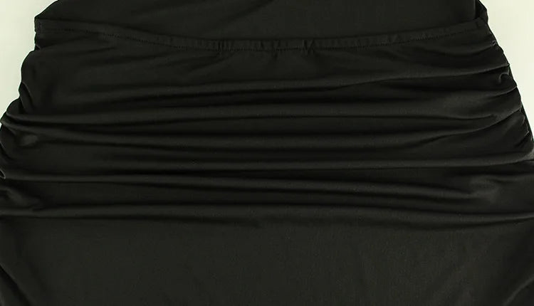 שמלת מקסי ולנסיה – מחשוף עמוק ונפילה אלגנטית