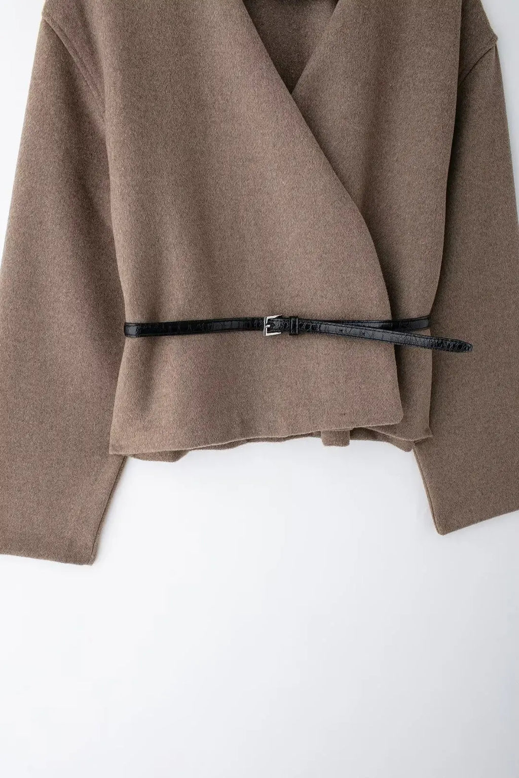 ג'קט סליב עם חגורה - נעמה