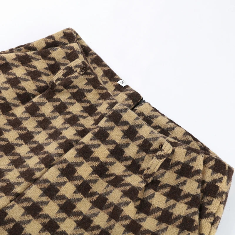 סט רון – זיפר ומכנס קצר משובץ