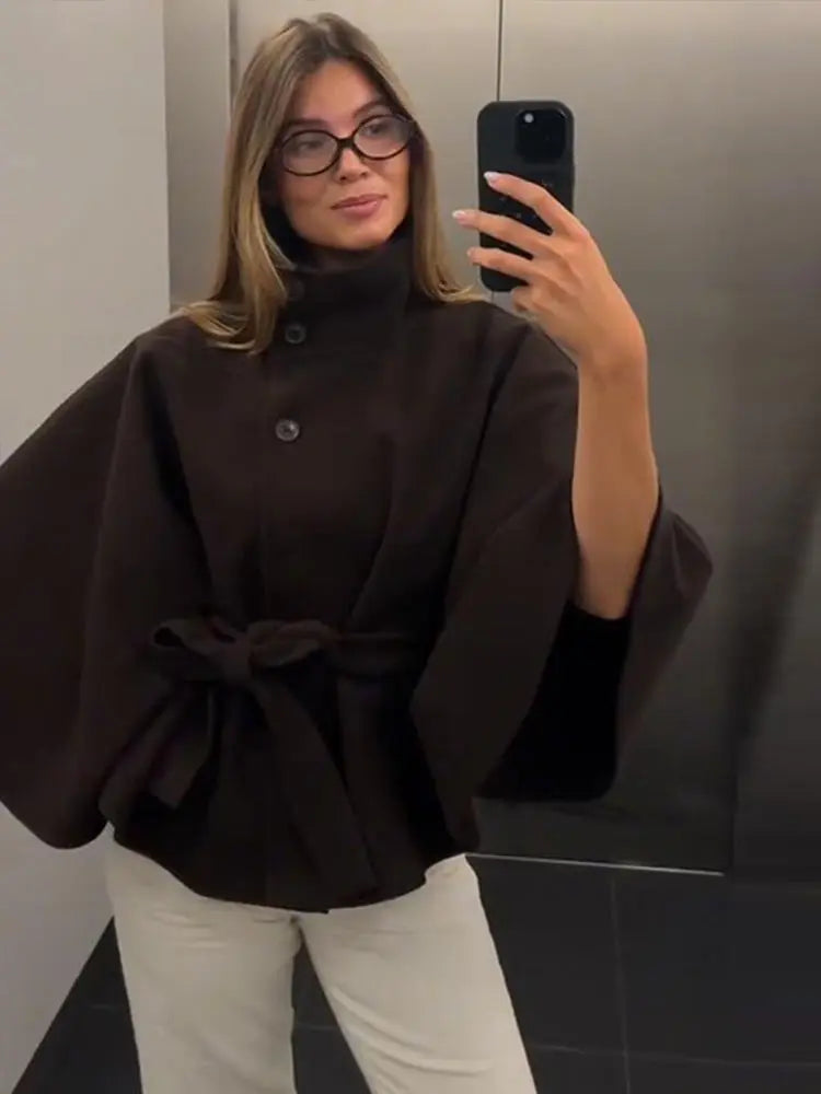 דגם ליז – קייפ אלגנטי בגזרה אירופאית