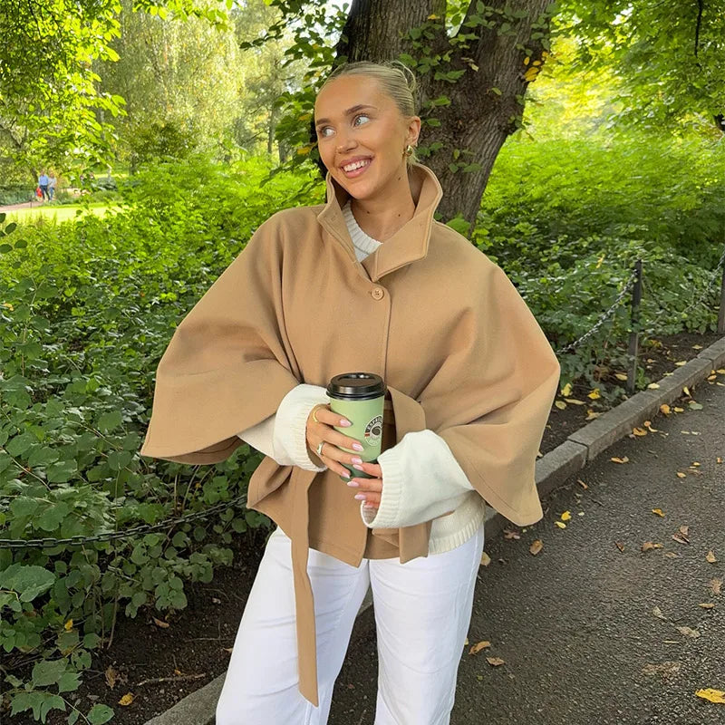 דגם ליז – קייפ אלגנטי בגזרה אירופאית